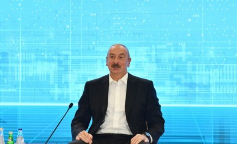 Prezident Şuşada Qlobal Media Forumunda çıxış etdi - YENİLƏNİB