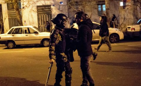İranın cənub-qərbində toqquşma: 2 polis öldürüldü