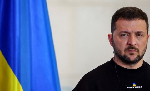 Zelenski Ukrayna üzərində hava qalxanını gücləndirməyi əmr etdi