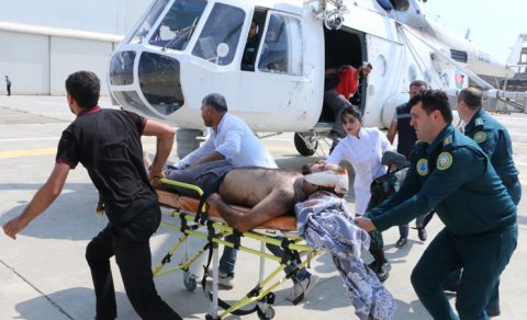 Laçında ağır qəza: Yaralılar helikopterlə Bakıya gətirildi - VİDEO