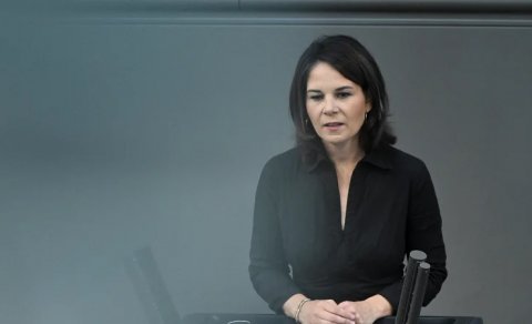 Annalena Burbok: “Taurus” raketlərini Ukraynaya sürətlə tədarük etmək mümkün deyil