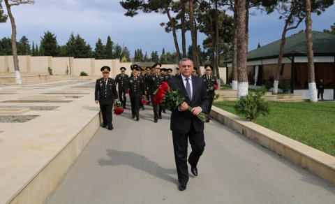 Dövlət Xidmətinin rəhbərliyi anım mərasimlərində iştirak edib - FOTOLAR