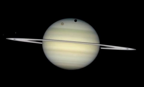 Astrofiziklər Saturnun halqalarının mənşəyinin sirrini açdı