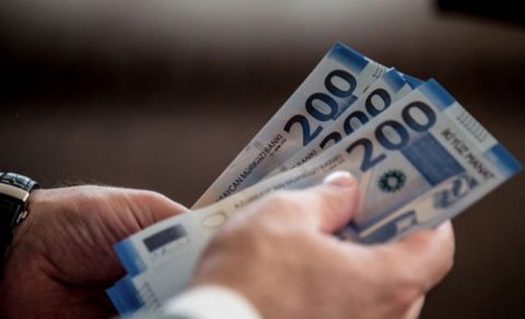 345 manat: Dolanışıq üçün kifayətdir?