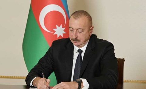 Prezident Mirsaleh Seyidova general-mayor rütbəsi verdi