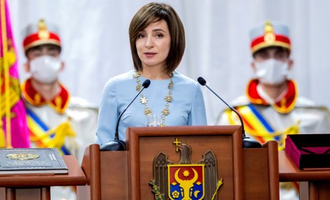Maya Sandu: 