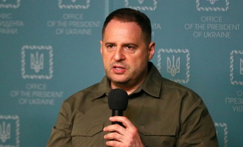 “Business Insider” Yermakı Ukraynaya ayrılan pulları oğurlamaqda ittiham edib