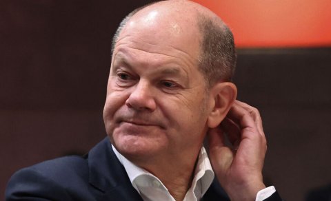 Almaniya kansleri korrupsiyada ittiham olundu
