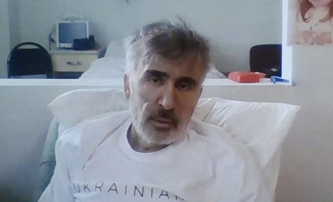 Saakaşvilinin vəziyyəti necədir? - Xəstəxanadan açıqlama
