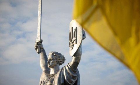 Ukrayna hərbi istehsalı yerin altına keçir