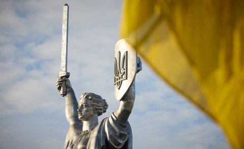 Politoloq: 
