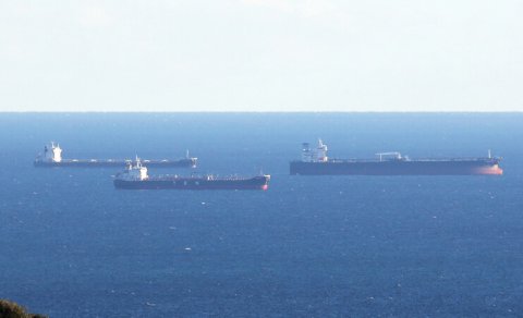 Dünyanın tanker donanması köhnəlir - Səbəb Rusiyadır