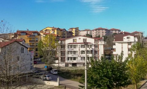 AKP namizədi söz verdi: Riskli bina və tıxac problemi həll olunacaq