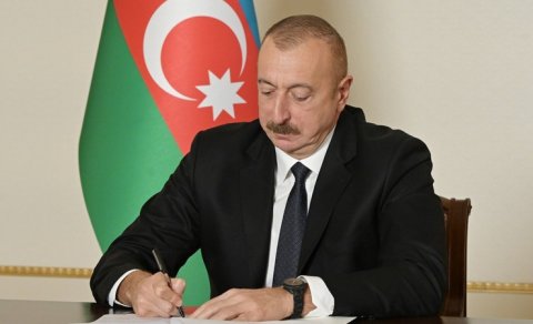 Prezident nazir müavinini vəzifədən azad etdi - SƏRƏNCAM