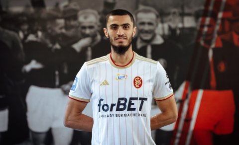 Azərbaycan millisinin futbolçusunun Polşa klubuna keçidi rəsmiləşdi