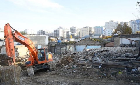 Bakıda bu ünvanda binalar söküləcək - Sakinlərə 500 AZN kirayə pulu və mənzillər veriləcək