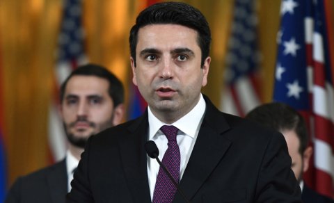 Erməni spiker: \