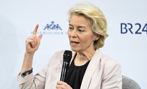 Ursula fon der Leyen Aİ-ni yeni nəsil silahlar istehsal etməyə çağırdı