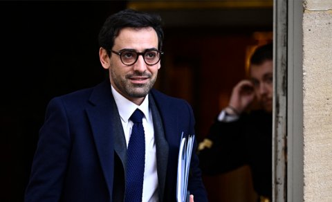 Fransa Rusiya ilə güclər balansı dilində danışmağa çağırış etdi