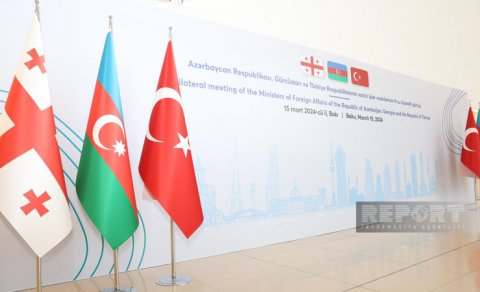 Azərbaycan, Türkiyə və Gürcüstan arasında Bakı bəyannaməsi imzalandı