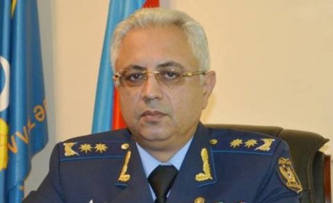 Ehtiyata göndərilən general: 