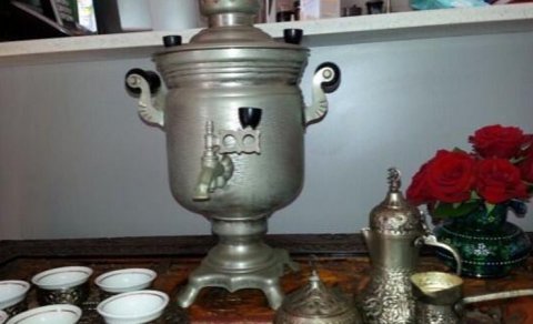 Bakıda 2600 manatlıq antik samovar oğurlandı - FOTO