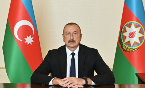 İlham Əliyev Litva və Keniya liderlərinə məktub göndərdi