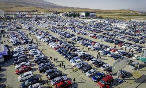 Maşın bazarında diqqətçəkən ucuzlaşma: Əsas alıcılar xanımlardır - 