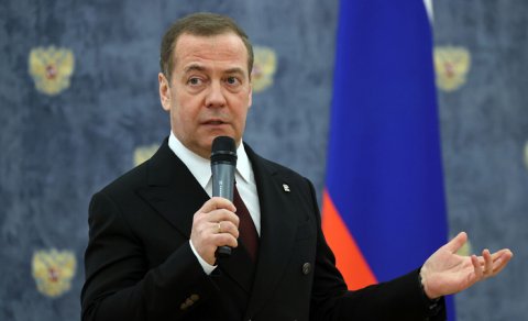 Medvedev Ukraynadakı qondarma "sanitar zona"nın mümkün sərhədini açıqladı