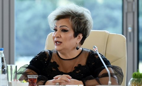"Teatr Xadimləri İttifaqının sədri vəzifəsinə Afaş Bəşirqızı daha çox layiqdir" - Tanınmış aktrisa