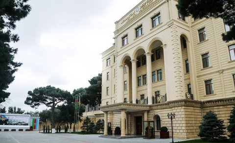 Əlahiddə Ümumqoşun Ordunun komandanı MN rəhbərliyi siyahısından çıxarıldı