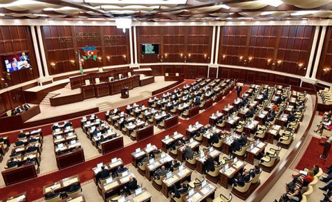 Parlament komitələrinin rəhbərliyində ciddi dəyişikliklər olacaq