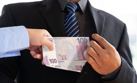 Gəncə Şəhər Birləşmiş Xəstəxanasında 36 işçinin maaşı mənimsənilib
