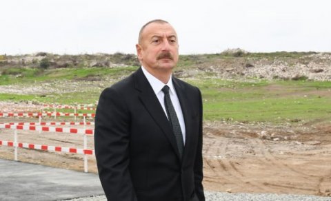 Prezident Şuşada Bayraq Meydanının açılışında iştirak etdi - YENİLƏNİB