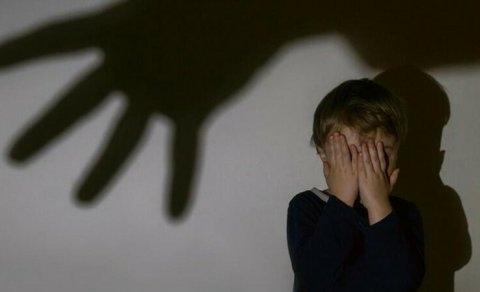 Uşaqlara qarşı törədilən cinayətlər: Ölüm hökmü bərpa edilsin?