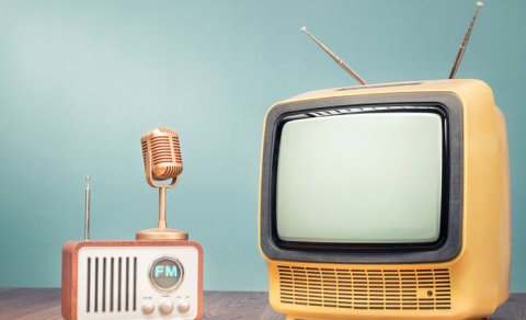 Azərbaycanda neçə televiziya və radio var?