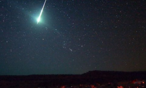 Azərbaycan səmasında meteor müşahidə olundu - FOTO