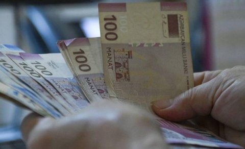 Mərkəzi bankın BOKT ilə bağlı yeni qərarı kimləri qoruyur - vətəndaşı, yoxsa bankları?