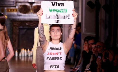 London Moda Həftəsi ekzotik heyvan dərilərini qadağan edir