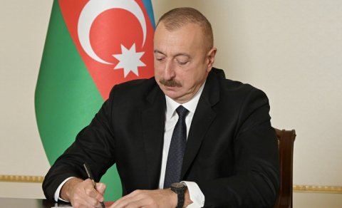 Mərkəzi Bank sədrinə birinci müavin və dörd müavin təyin edildi