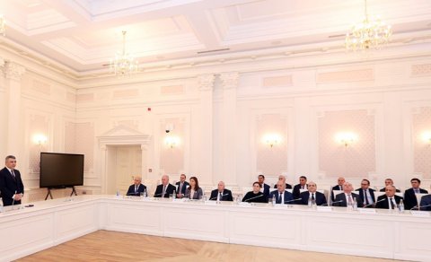 Ali Məhkəmənin hakimi təqaüdə göndərildi