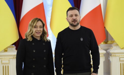 Maloni Zelenskini söz verdi: İtaliya Ukraynaya tam dəstək verəcək