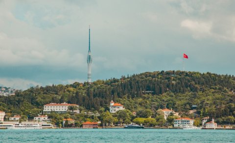 İstanbul Qüllələri: Möcüzələri kəşf edin - FOTO