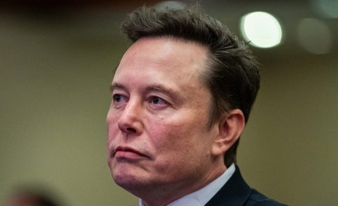 NYT: Mask ABŞ hökumətinə innovasiya naminə risk almağı öyrədə bilər