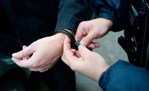 Bakıda 75 yaşlı kişiyə dələduzluq etməkdə şübhəli bilinən şəxs saxlanıldı