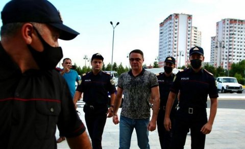 Eldəniz Səlimov azadlığa çıxdı
