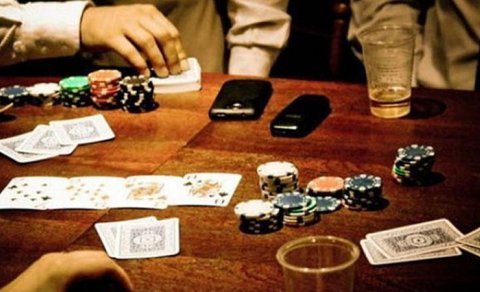 Kafe qumarxana çıxdı - 5 nəfər tutuldu