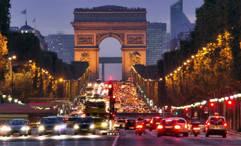 ABŞ və Böyük Britaniya AI-nin Paris sammiti bəyannaməsini rədd edir