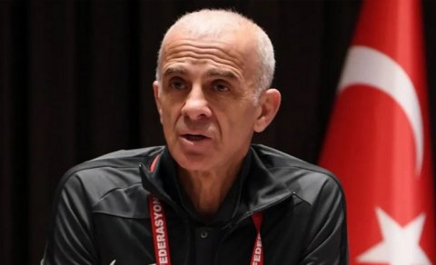"Xəzər Lənkəran"ın sabiq baş məşqçisi xəstəxanaya yerləşdirilib
