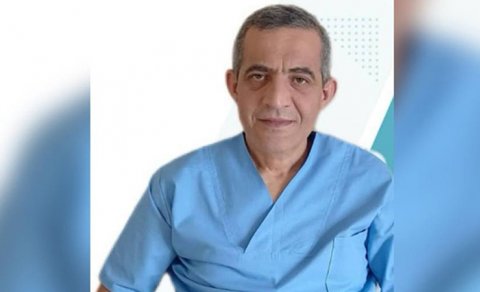 Komaya düşən həkim vəfat etdi